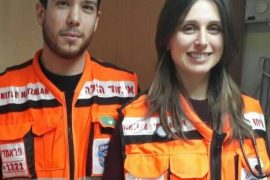 דר אולגה לורן וארוסה הפרמדיק אוראל בן קורט