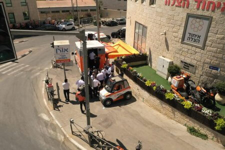 יולי אדלשטיין