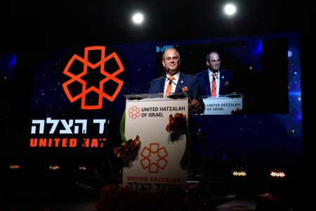 איחוד הצלה גייס באירוע במיאמי יותר מ-18 מיליון דולר בערב אחד. 5 מיליון דולר מתוכם תרמה סמנכ"לית מטא (פייסבוק), שריל סנדברג