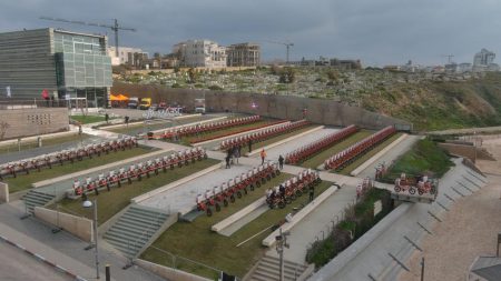 הקרן לידידות ואיחוד הצלה חנכו יחידת אופניים חשמליים ראשונה מסוגה בעלות 2.5 מיליון דולר כדי לאפשר הצלת חיים במהירות