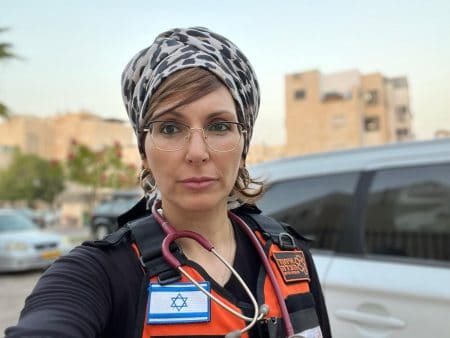 תרומה ליחידת נשים באיחוד הצלה
