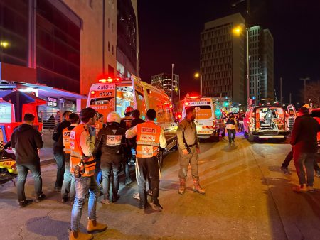 ירושלים: צעיר נפצע קשה ושני פצועים קל באירוע חריג