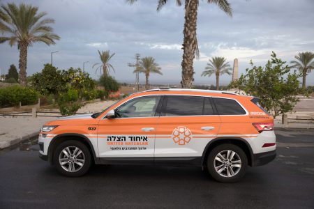 רכב חירום פיקודי SUV המותאם לשטח