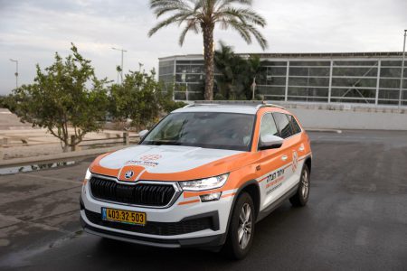 רכב חירום פיקודי SUV המותאם לשטח