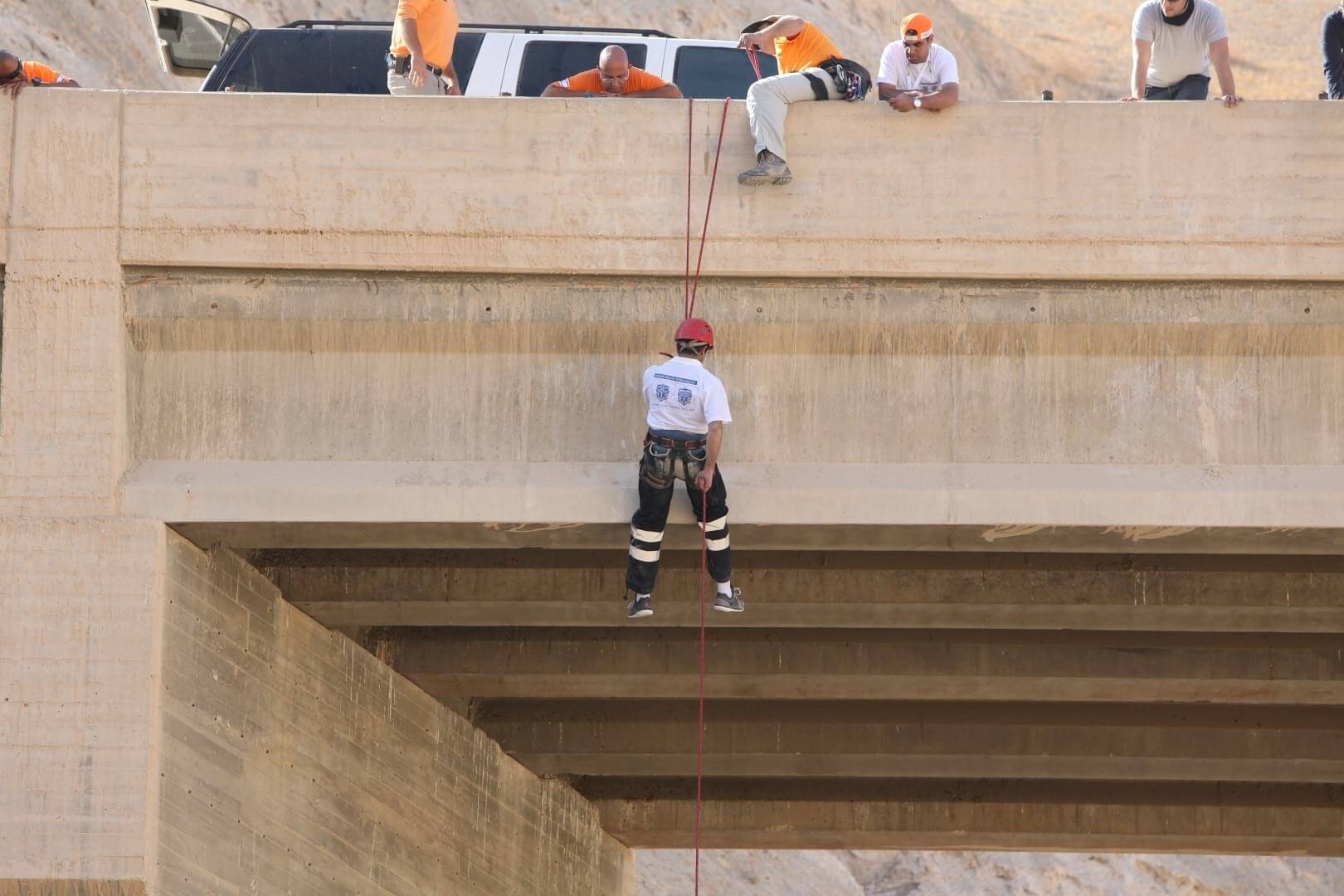 מתנדבי איחוד הצלה מטפלים