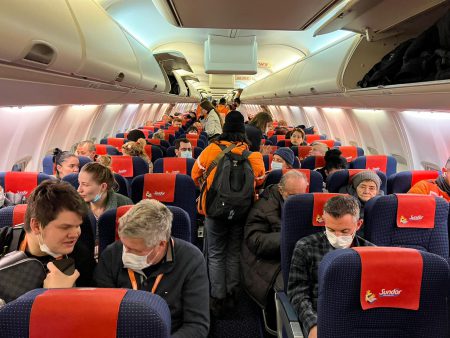 מבצע כנפיים כתומות - איחוד הצלה מטיסים ארצה מאות פליטים מאוקראינה