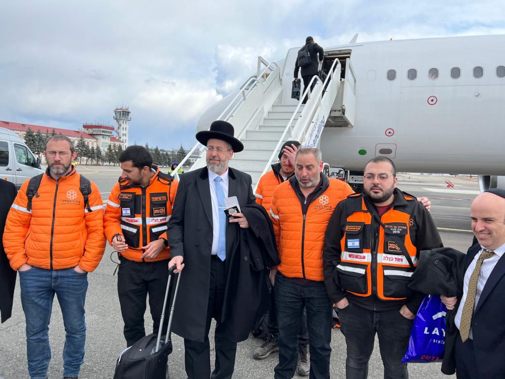 משבר הפליטים: הרב הראשי פגש את מתנדבי איחוד הצלה במולדובה